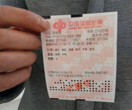 宋荣誉一下子急了，脱口说道：爷爷，孔少爷这次来，可是要跟咱们深度合作的啊，怎么能就让他这么走了。